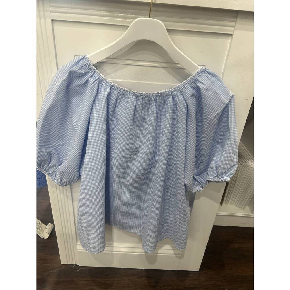NEW THINGS BETWEEN women's joey blouse in light blue